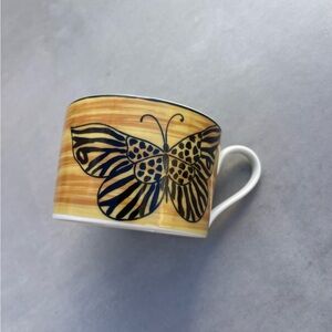 MIKASA China METAMORPHOSIS tea cup
Laurie Gates with tags